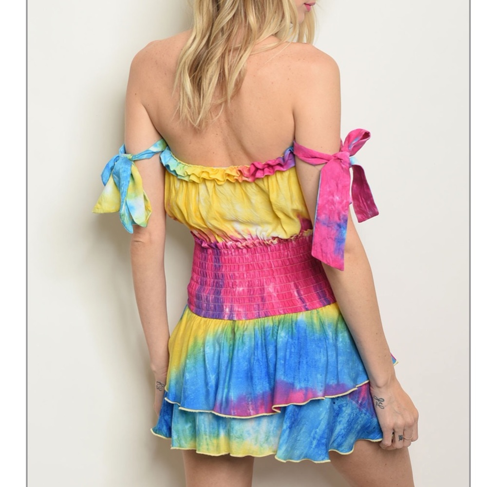 Tie-Dye Short sleeve off-shoulder romper minidress - Picture 2 of 5